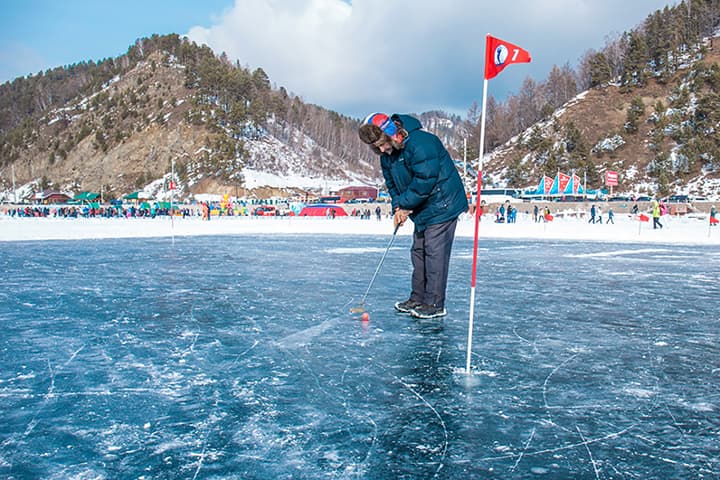 Putting on a frozen lake